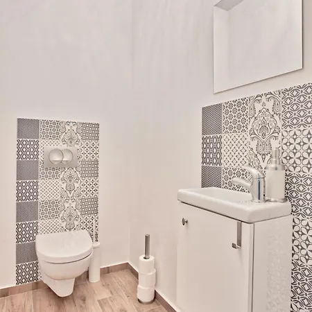 Family By Tyzenhauz Apartament *