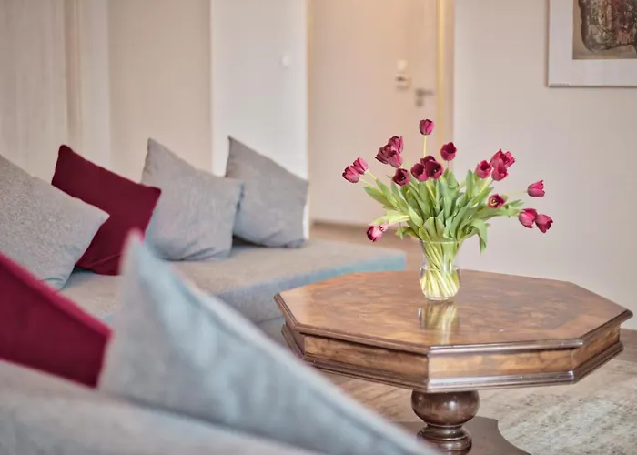 Family By Tyzenhauz *