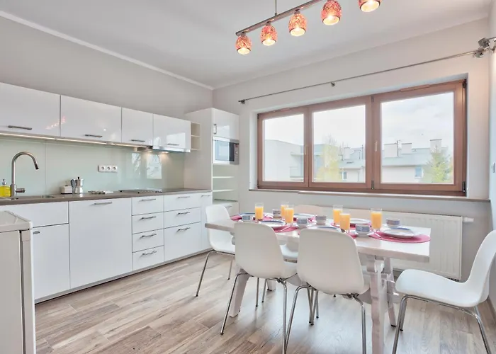 Family By Tyzenhauz * Kraków